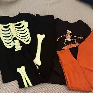 GAP Kids Halloween/scary pj bundle